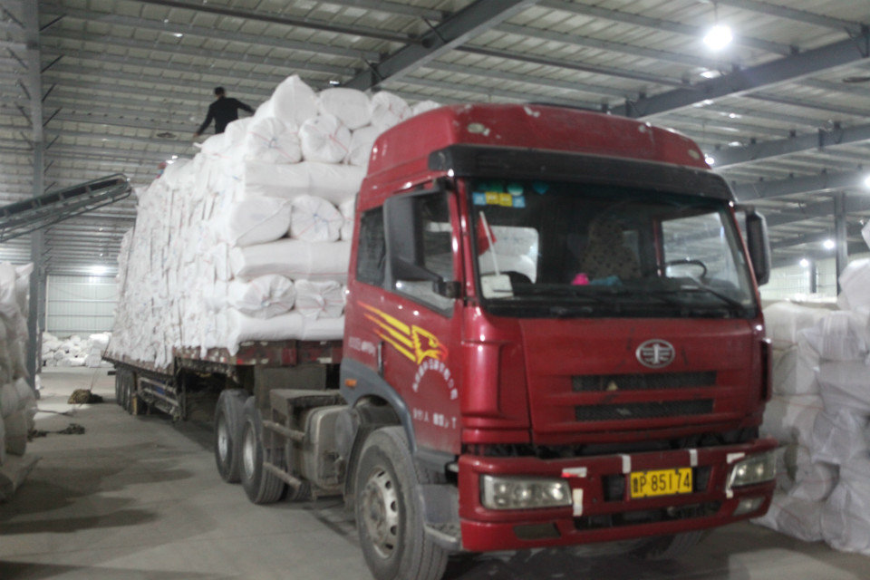 整車(chē)發(fā)貨！盛世金鼎含鋯陶瓷纖維毯奔赴發(fā)電廠(chǎng)項(xiàng)目現(xiàn)場(chǎng)